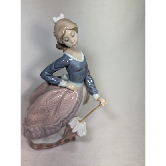 Lladro Spain Porcelain Figurine Evita 5212 Girl Umbrella Parasol Original Box - Picture 9 of 13